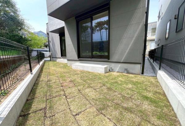 磯子区岡村７丁目　全２棟Ａ号棟