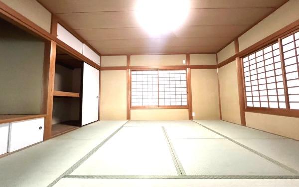 横浜市旭区白根５丁目の中古一戸建て