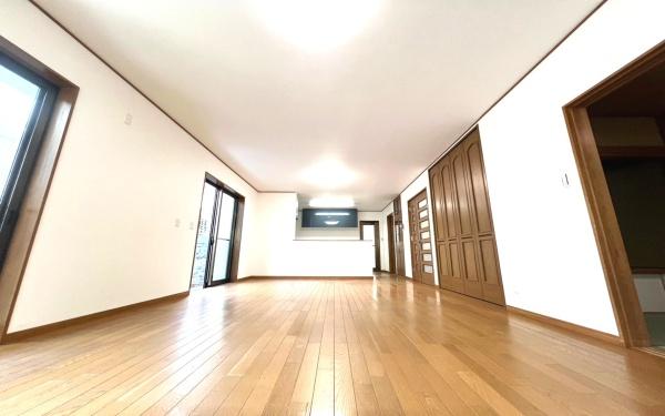 旭区白根5丁目　戸建