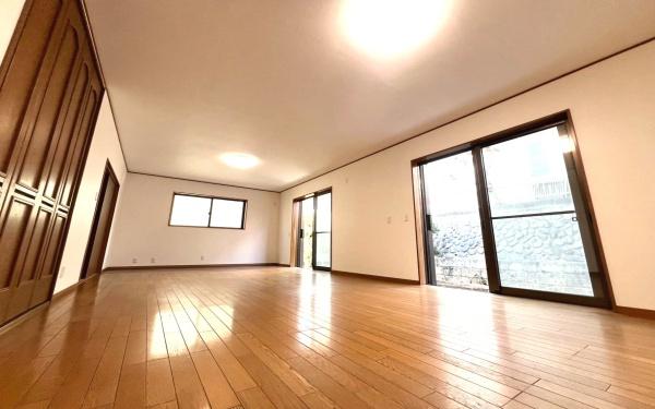 横浜市旭区白根５丁目の中古一戸建て