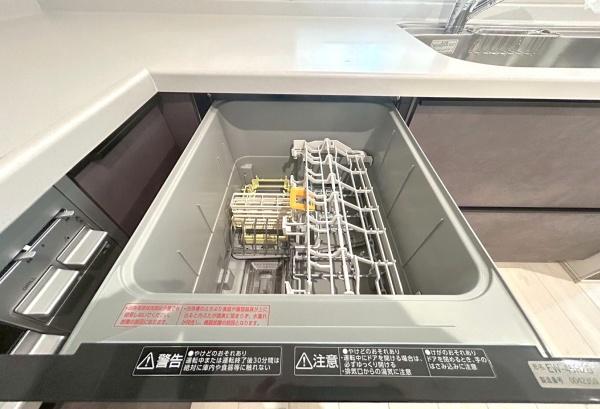 金沢区釜利谷東１丁目　全２棟２号棟