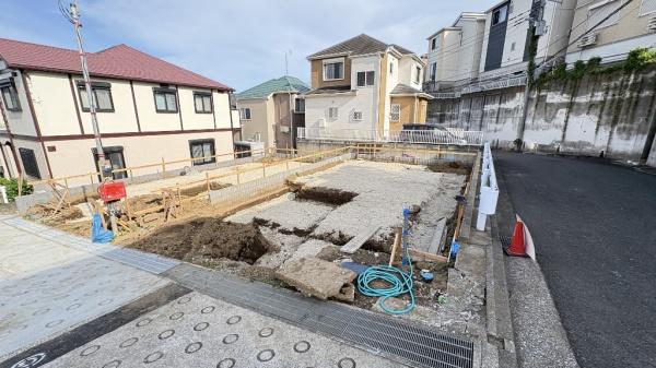 港南区笹下５丁目　全２棟２号棟