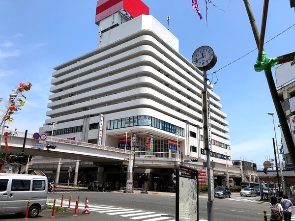 金沢津六浦東1丁目 全2棟1号棟(京急ストア追浜店)