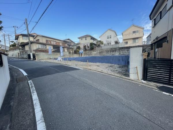 横浜市鶴見区梶山２丁目の土地