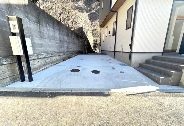 鎌倉市西御門2丁目　全2棟1号棟