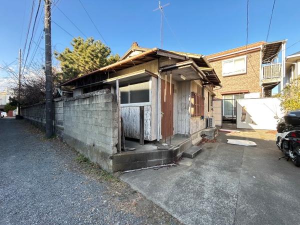 鎌倉市腰越3丁目