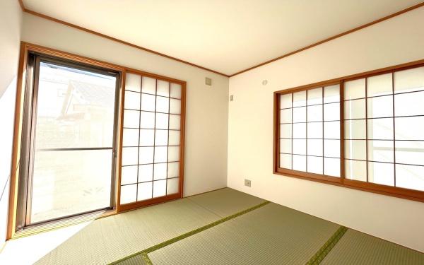 横浜市金沢区六浦東１丁目の中古一戸建て