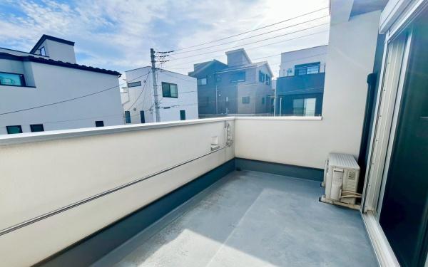 横浜市中区滝之上の中古一戸建て