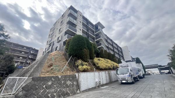 レーベンリヴァーレ横濱鶴ヶ峰ヒルズ