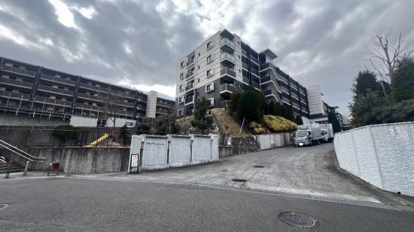 レーベンリヴァーレ横濱鶴ヶ峰ヒルズ