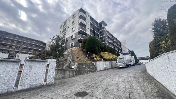 レーベンリヴァーレ横濱鶴ヶ峰ヒルズ