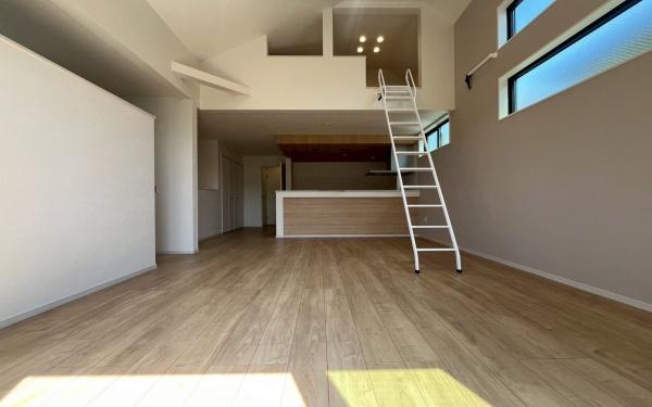 神奈川区白幡南町１期　全２棟２号棟