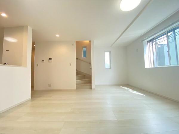川崎市川崎区藤崎４丁目の新築一戸建