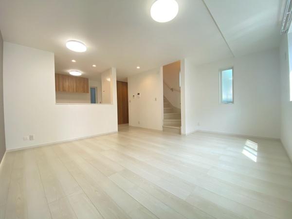 川崎市川崎区藤崎４丁目の新築一戸建