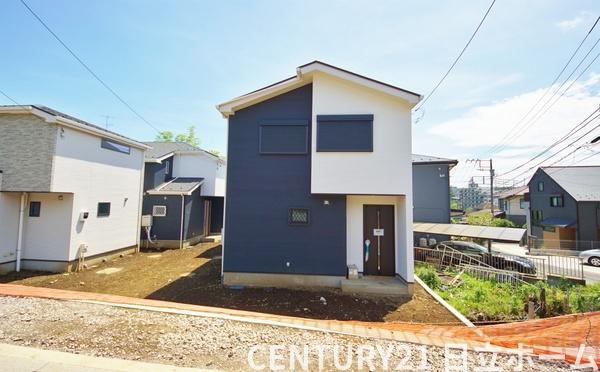 旭区上川井町　全３棟A号棟