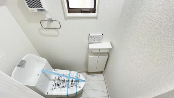 南区六ツ川1丁目　全1棟