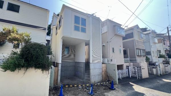 南区六ツ川1丁目　全1棟