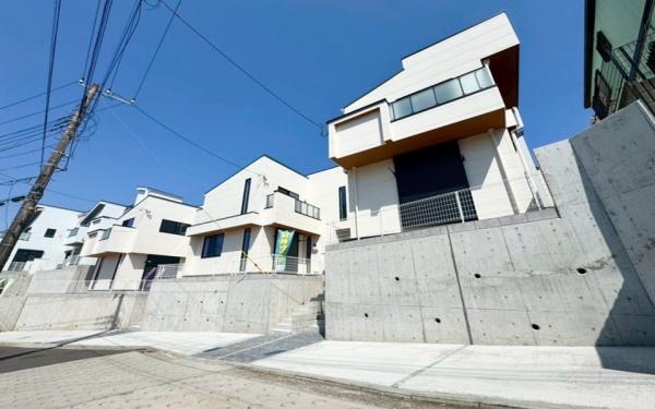 戸塚区汲沢３丁目　全３棟３号棟