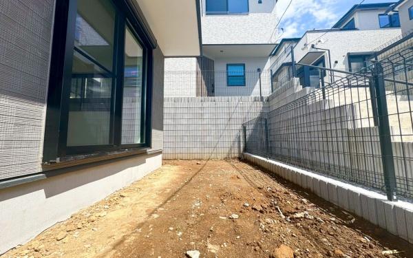 保土ケ谷区仏向町　全5区画B号棟