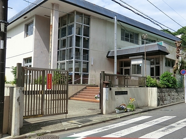 鎌倉市稲村ガ崎五丁目 全2棟A号棟(鎌倉市立稲村ケ崎小学校)