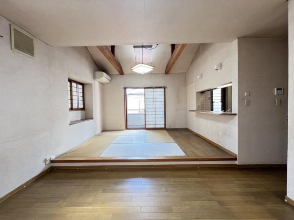 横浜市鶴見区仲通２丁目の中古一戸建て