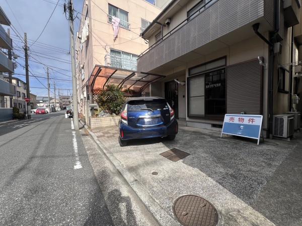 鶴見区仲通2丁目　戸建て