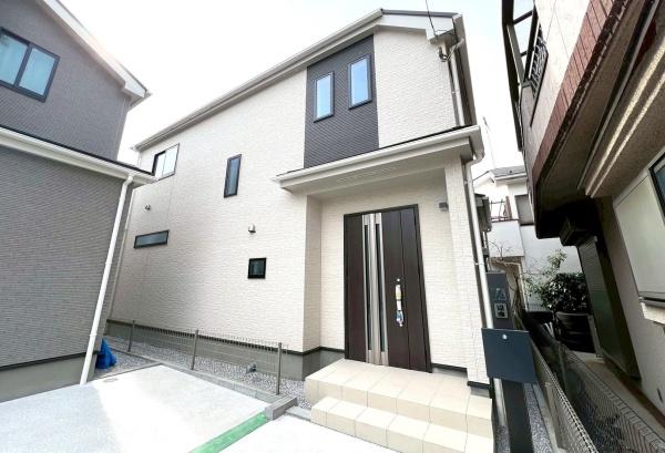 鶴見区北寺尾５丁目　８期全２棟１号棟