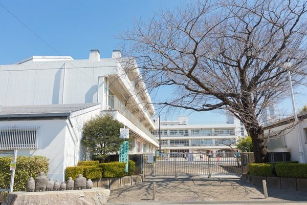 横浜市西区浜松町の土地(横浜市立西前小学校)