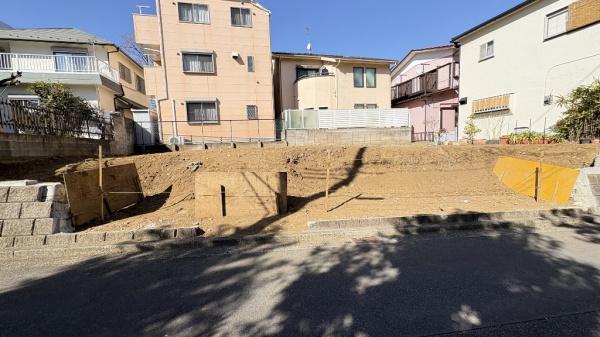 西区北軽井沢　全2棟A号棟