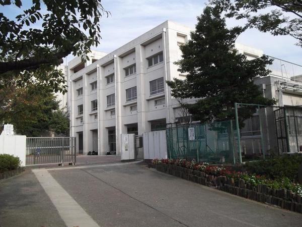 戸塚区平戸5丁目 全2棟1号棟(横浜市立平戸中学校)