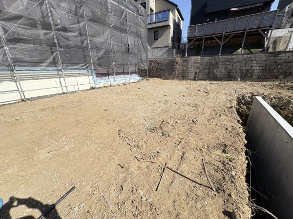横浜市南区永田東２丁目の土地
