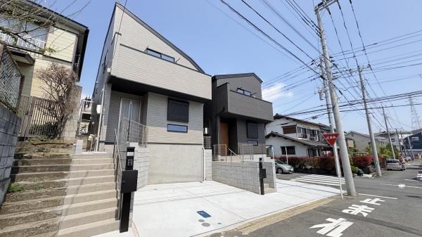 南区別所中里台全2棟1号棟