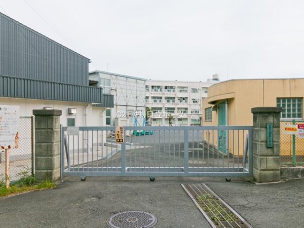 サングレイスガーデン鶴ケ峰(横浜市立本宿小学校)