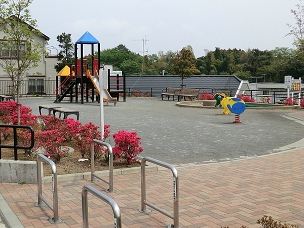 横浜市神奈川区菅田町の中古一戸建て(菅田廻三戸公園)