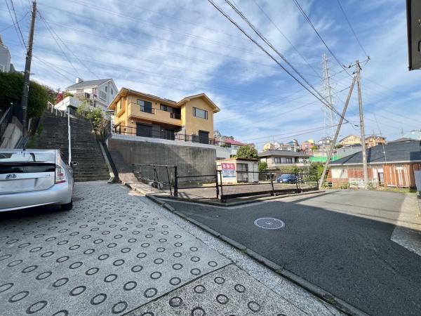 横浜市鶴見区梶山２丁目の土地