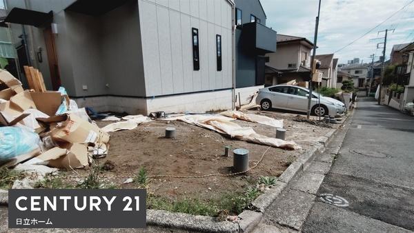 金沢区富岡西4丁目 全2棟1号棟(駐車場)