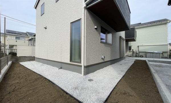 金沢区寺前2丁目　全2棟2号棟