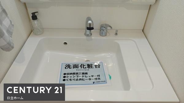 瀬谷区阿久和西３丁目　全２棟２号棟