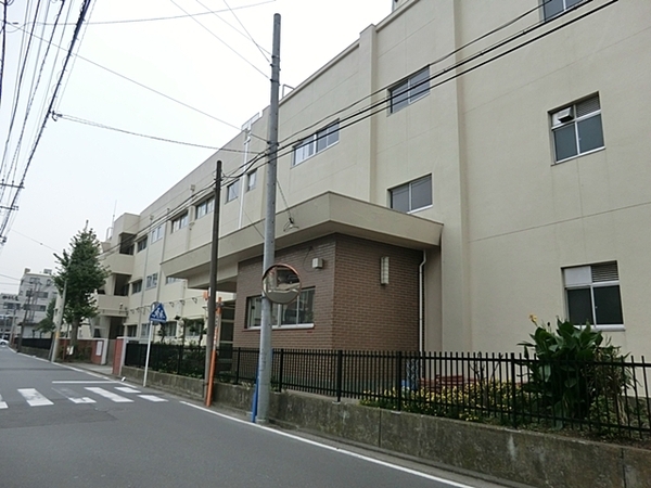 弘明寺パークハイツ(横浜市立南小学校)