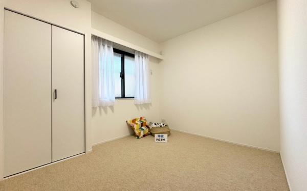 シティクレスト東寺尾壱番館(洋室)