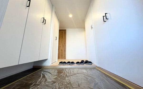 シティクレスト東寺尾壱番館(玄関)