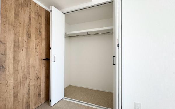 シティクレスト東寺尾壱番館(収納)