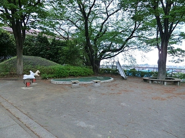 都筑区荏田南5丁目 全2棟2号棟(荏田第三公園)