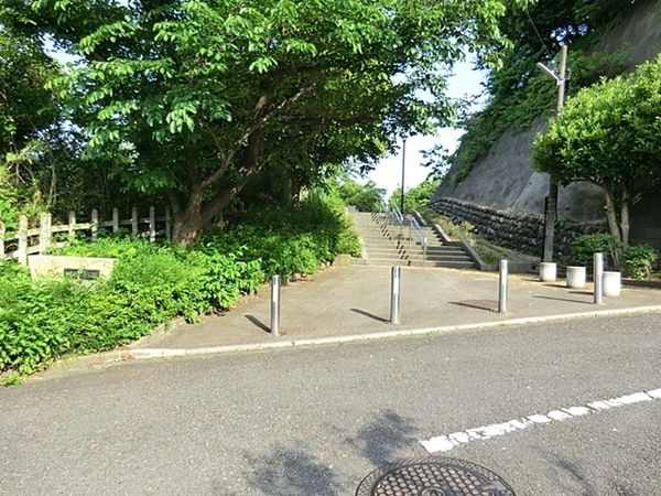金沢区六浦南1丁目 全2棟1号棟(六浦第五公園)