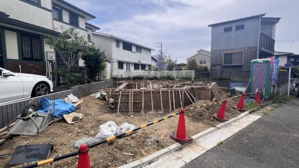 鎌倉市七里ガ浜2丁目