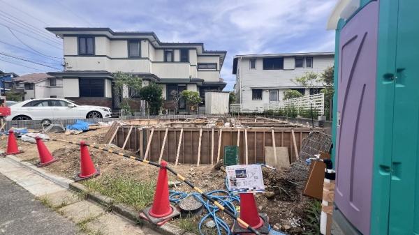 鎌倉市七里ガ浜2丁目