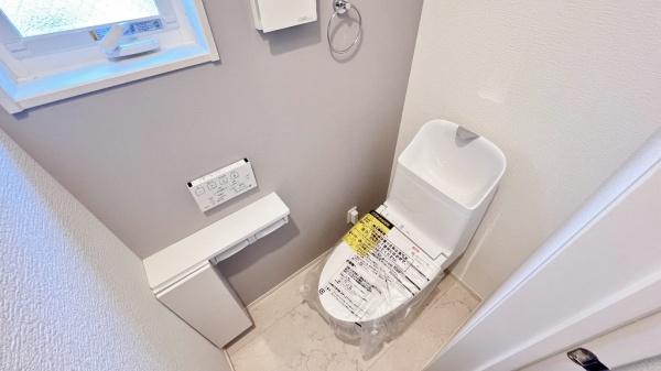中区本郷町3丁目　全1棟