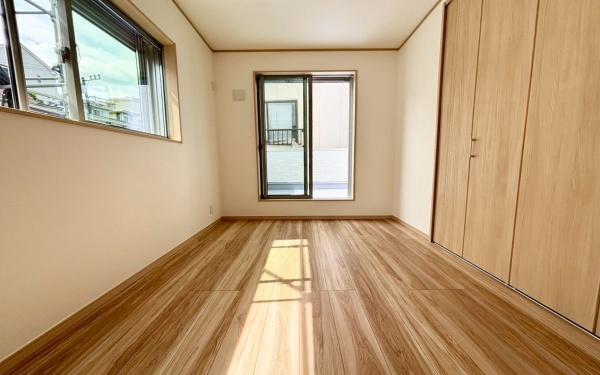 西区元久保町　全2棟A号棟