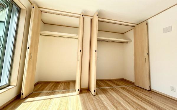 西区元久保町　全2棟A号棟