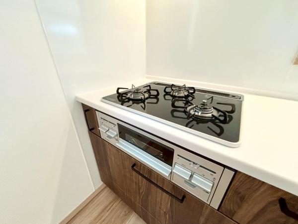 西区元久保町　全2棟A号棟